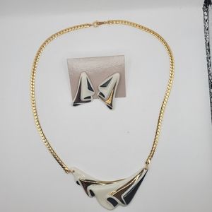 Vintage Gold Tone Cream Black Abstract Necklace Earrings Set Porcelain Avon